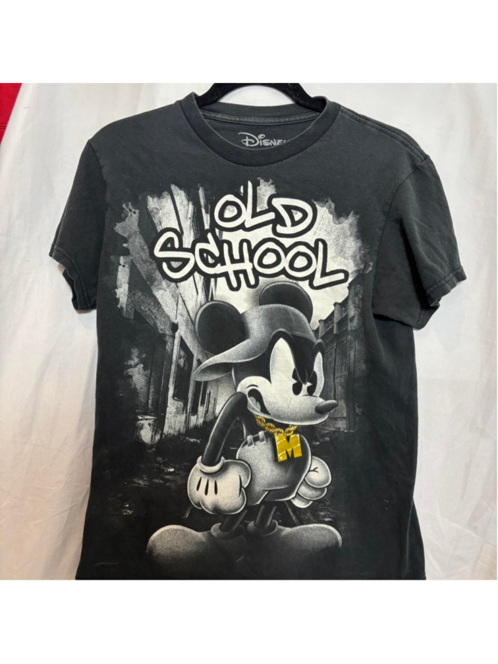 Small Y2K Mickey Disney Shirt